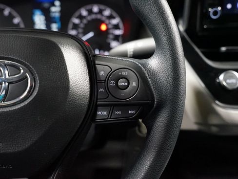 Certified 2025 Toyota Corolla LE FWD image 13