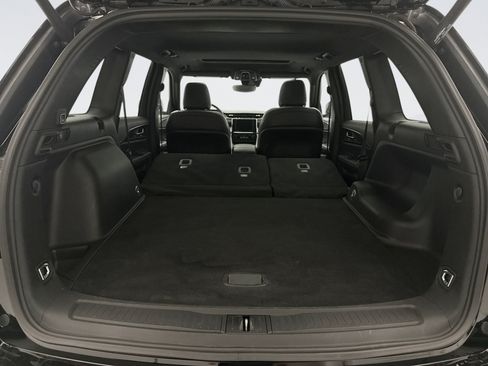 Used 2023 Jeep Grand Cherokee Altitude AWD/4WD image 22