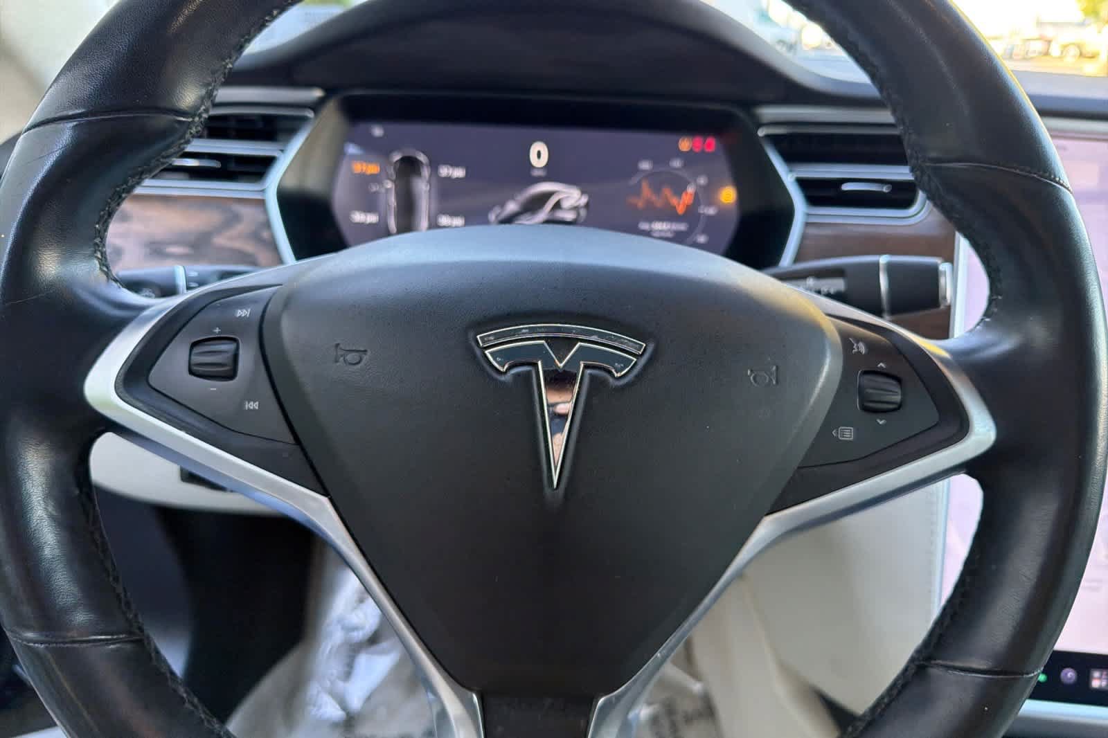 Used 2017 Tesla Model S AWD image 25