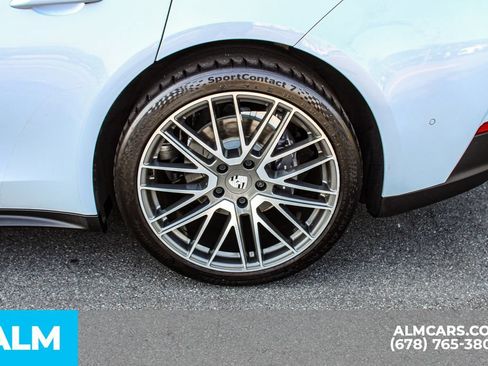 Used 2024 Porsche Panamera 4 w/ Premium Package AWD/4WD image 16