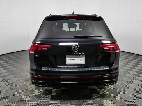 Certified 2023 Volkswagen Tiguan SE R-Line FWD image 31