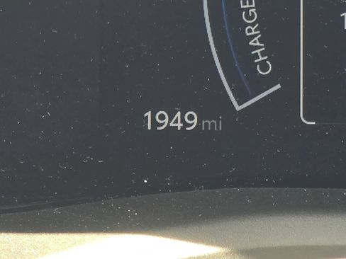 Used 2026 Toyota Camry SE w/ Multimedia Upgrade Package image 25