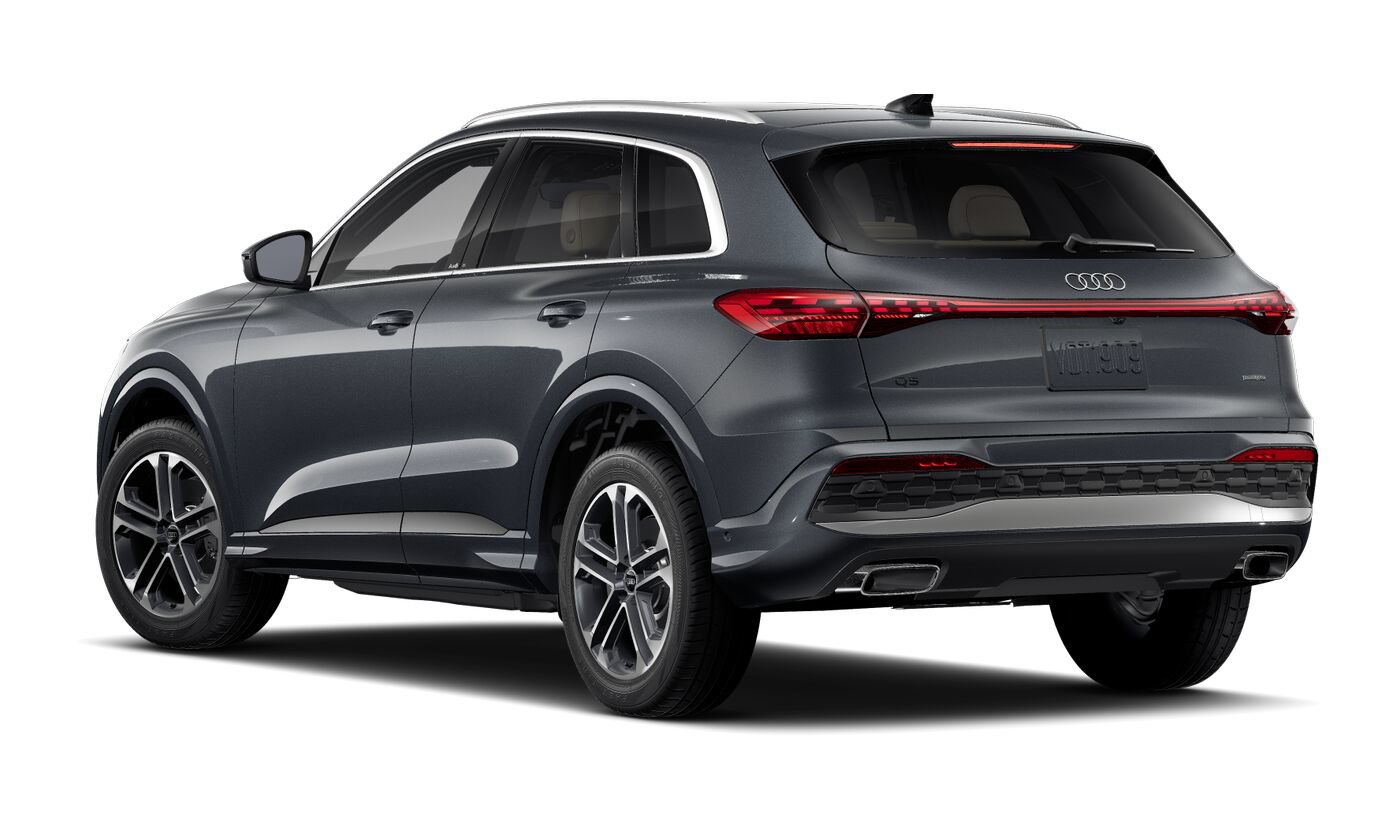 Certified 2026 Audi Q5 Premium AWD/4WD image 2