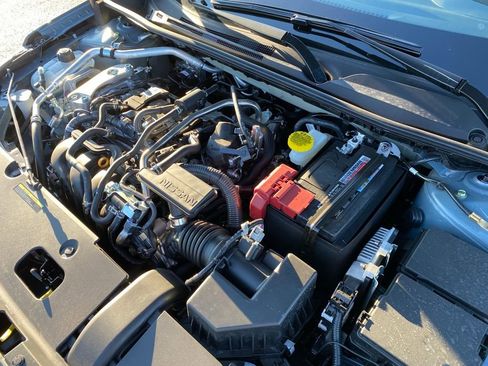 New 2025 Nissan Sentra SR w/ SR Premium Package image 32