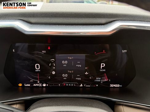 Used 2023 GMC Canyon Denali AWD/4WD image 10