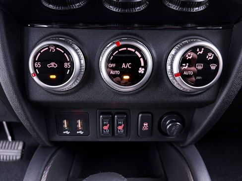 New 2026 Mitsubishi Outlander Sport SE image 16