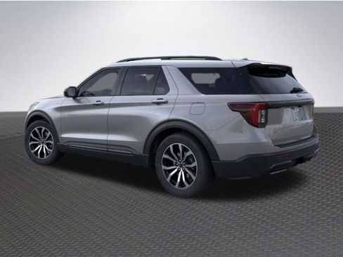 New 2026 Ford Explorer ST-Line image 4