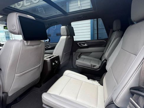 Used 2021 GMC Yukon SLT w/ SLT Luxury Plus Package AWD/4WD image 11
