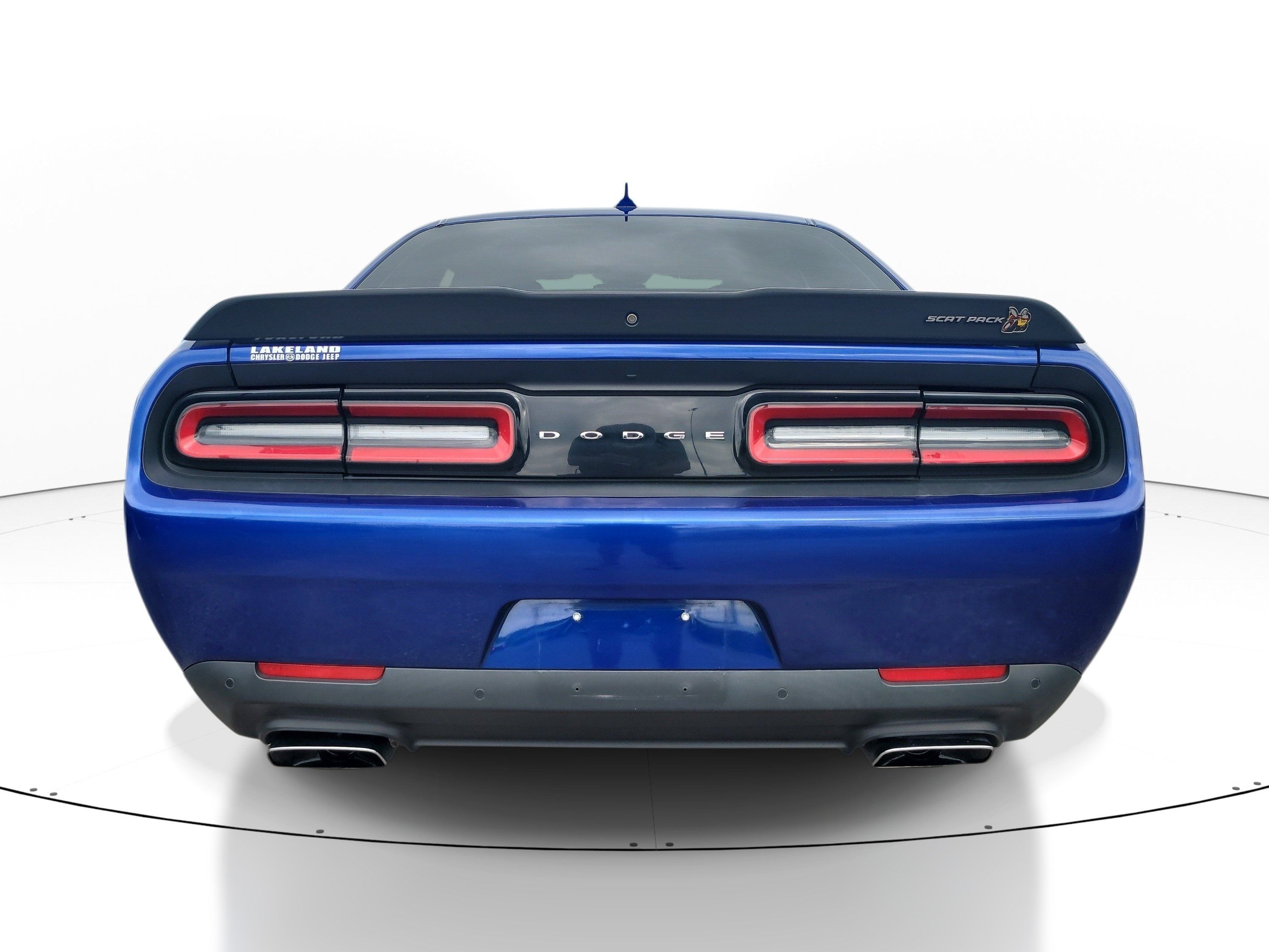 Used 2022 Dodge Challenger R/T Scat Pack w/ Driver Convenience Group RWD image 5