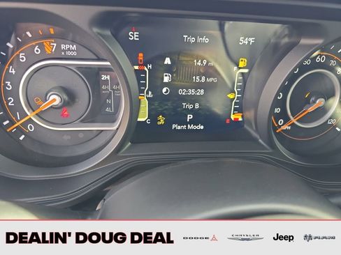 New 2026 Jeep Gladiator Mojave image 16