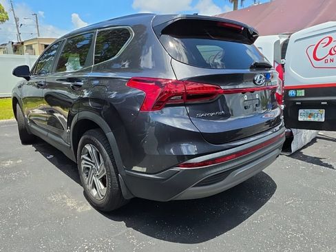 Used 2021 Hyundai Santa Fe SE FWD image 12