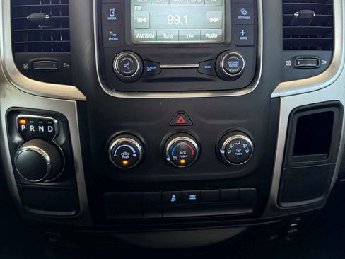 Used 2020 RAM 1500 Big Horn AWD/4WD image 11