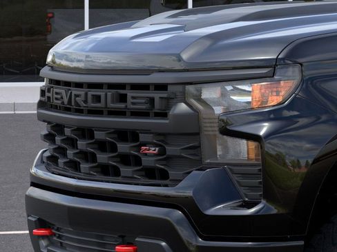 New 2026 Chevrolet Silverado 1500 Custom Trail Boss w/ LPO, Dark Essentials Package image 13