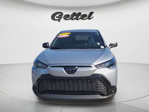 Used 2024 Toyota Corolla Cross AWD Hybrid image 8
