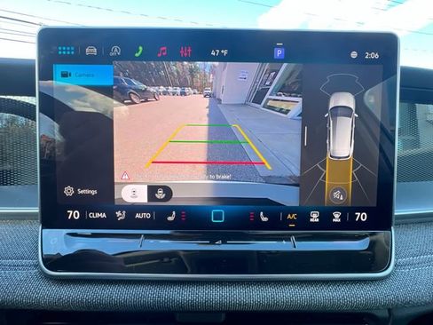 New 2025 Volkswagen Tiguan S image 17