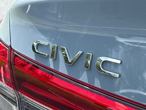 Used 2024 Honda Civic EX image 27