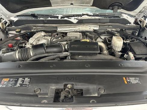 Certified 2019 GMC Sierra 2500 Denali image 31