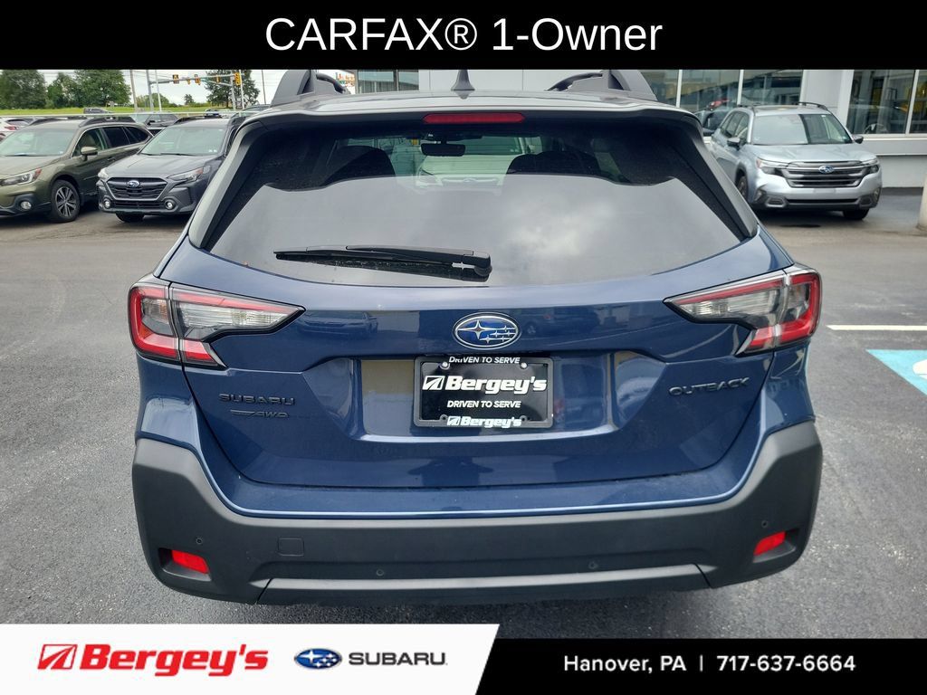 Used 2024 Subaru Outback Onyx Edition AWD/4WD image 3