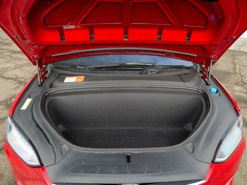 Used 2016 Tesla Model X 90D image 59