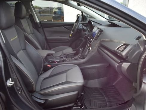 Used 2022 Subaru Crosstrek 2.5i Sport w/ Moonroof Package AWD/4WD image 40