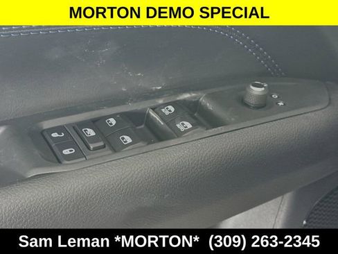 New 2026 Jeep Compass Latitude AWD/4WD image 17