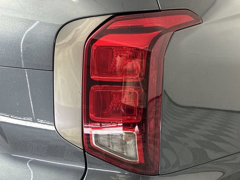 Used 2021 Hyundai Palisade SE FWD image 26