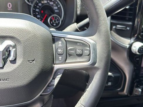 Used 2025 RAM 2500 Big Horn AWD/4WD image 17