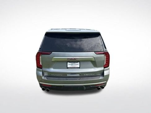 Used 2023 GMC Yukon XL Denali AWD/4WD image 6