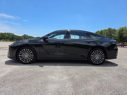 New 2026 Lexus ES 350e FWD image 6