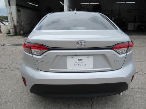 Used 2025 Toyota Corolla LE FWD image 7