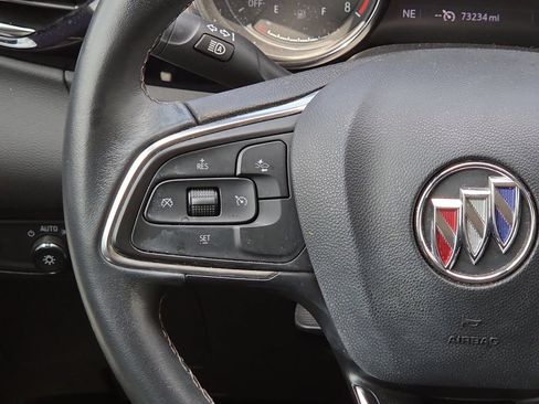 Used 2022 Buick Encore GX Select FWD image 24