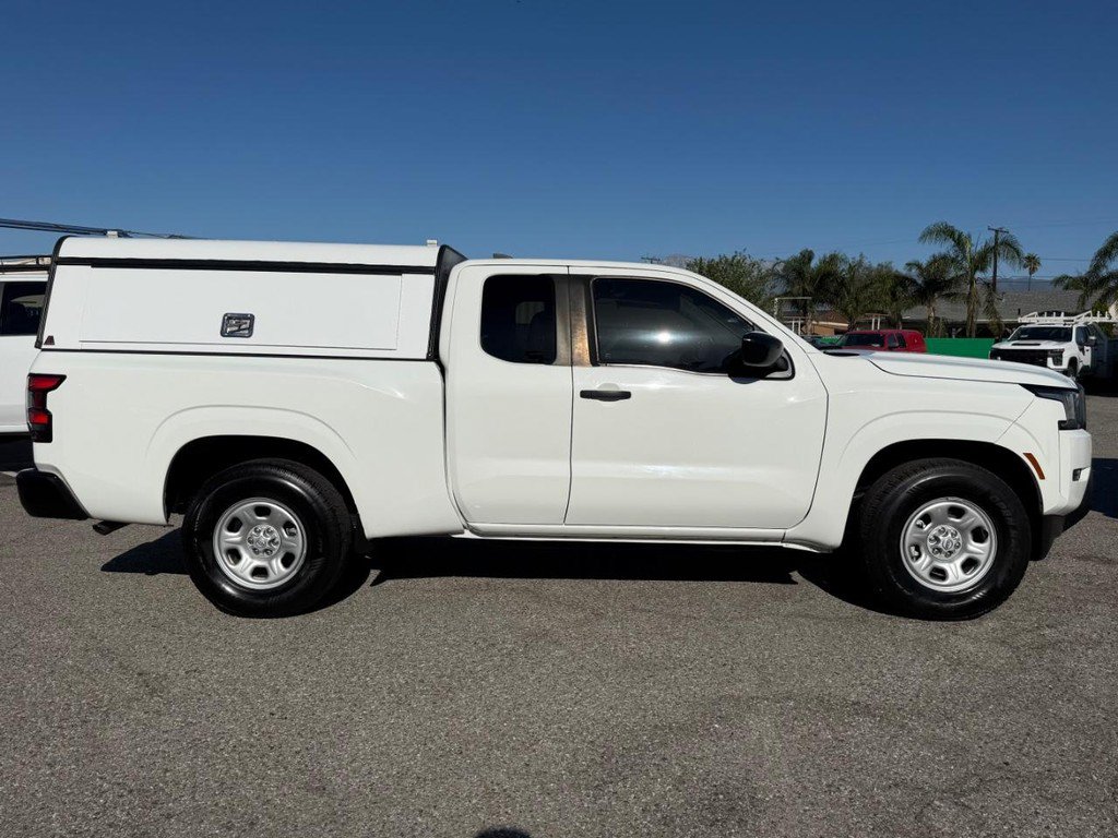 Used 2022 Nissan Frontier S RWD image 4