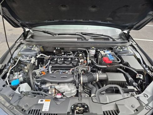 Used 2025 Honda Accord SE image 34