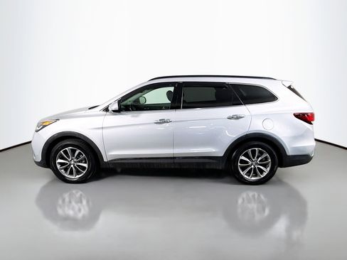 Used 2018 Hyundai Santa Fe SE FWD image 6