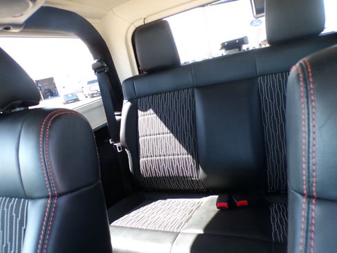 Used 2012 Jeep Wrangler Sahara AWD/4WD image 15