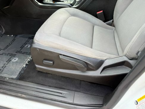 Used 2019 Chevrolet Colorado W/T w/ WT Convenience Package image 10