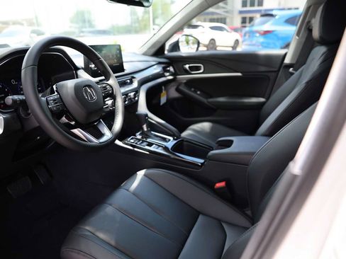 New 2026 Acura Integra FWD image 2