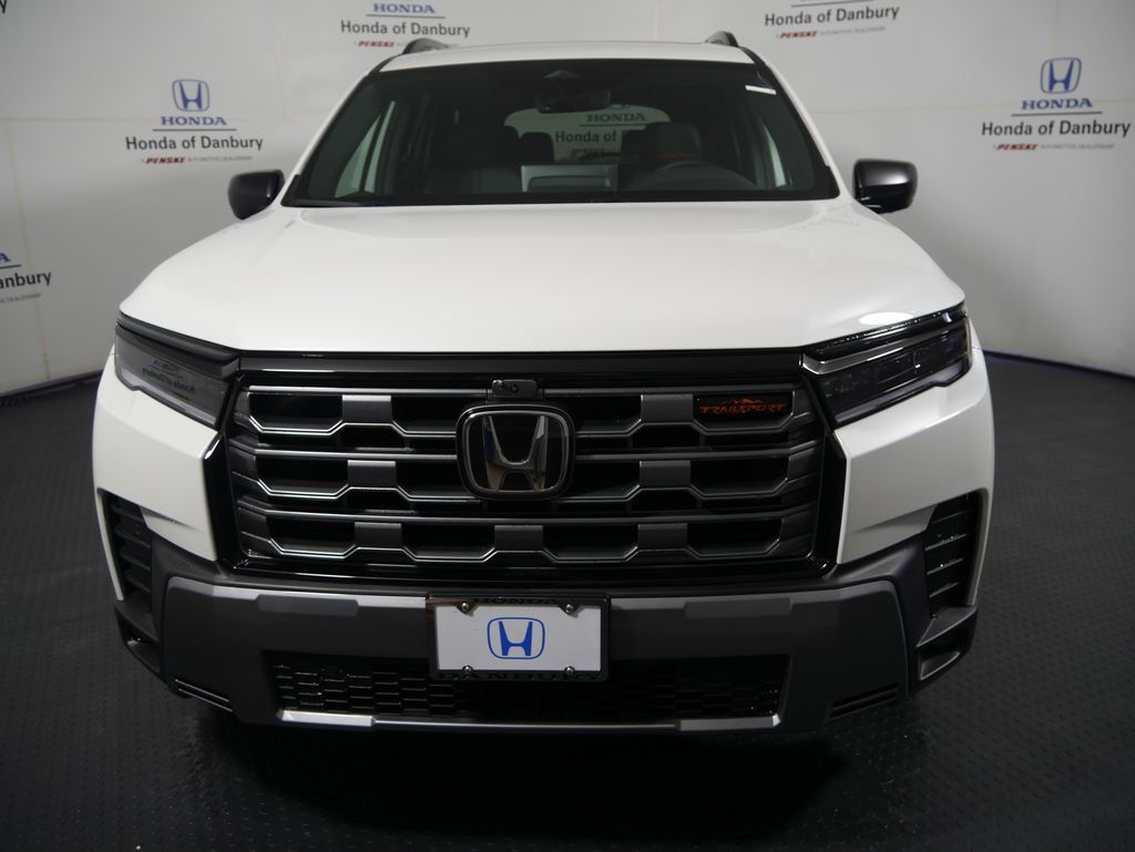New 2026 Honda Pilot TrailSport image 2