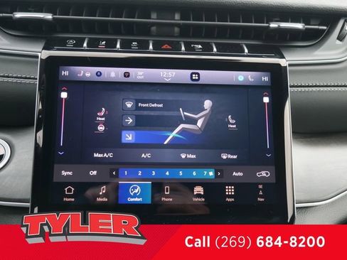 New 2025 Jeep Grand Cherokee Limited AWD/4WD image 45