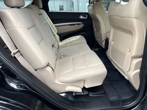 Used 2019 Dodge Durango SXT AWD/4WD image 14