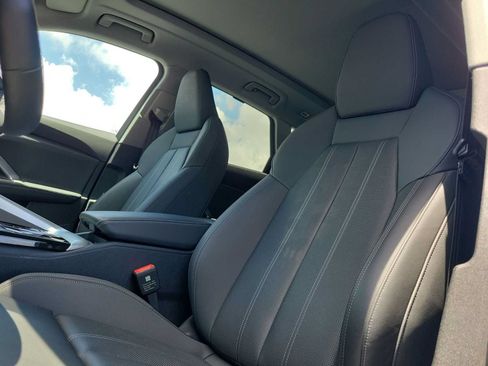 Certified 2025 Audi Q5 Premium Plus w/ Premium Plus AWD/4WD image 15
