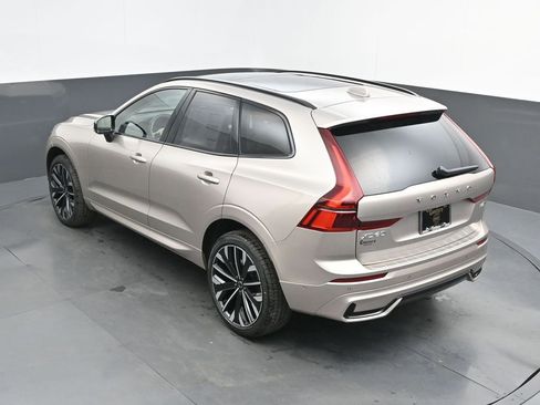 New 2026 Volvo XC60 B5 Ultra w/ Protection Package Premier AWD/4WD image 24