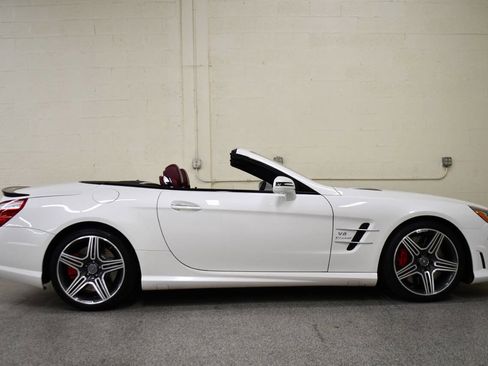 Used 2013 Mercedes-Benz SL 63 AMG image 4