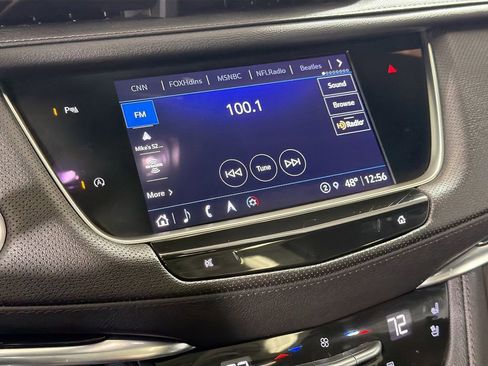 Used 2022 Cadillac XT5 Premium Luxury w/ LPO, Floor Liner Package AWD/4WD image 17