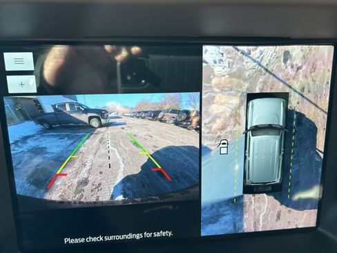 Used 2023 Ford Bronco Wildtrak image 29