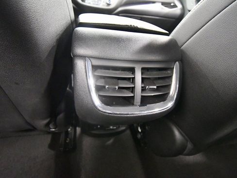 Used 2024 Chevrolet Malibu LT image 16