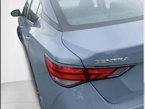 Used 2025 Nissan Sentra SV w/ All-Weather Package FWD image 11