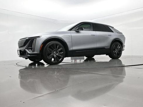 Used 2024 Cadillac Lyriq Sport w/ LPO, Floor Liner Package AWD/4WD image 47