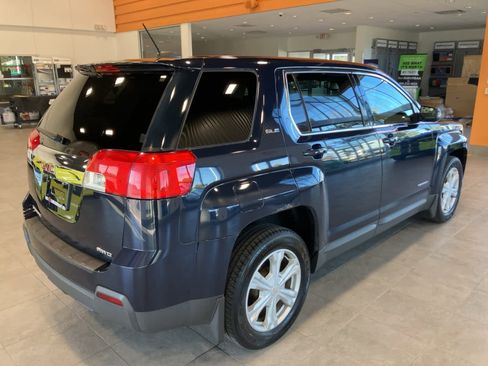 Used 2017 GMC Terrain SLE image 5