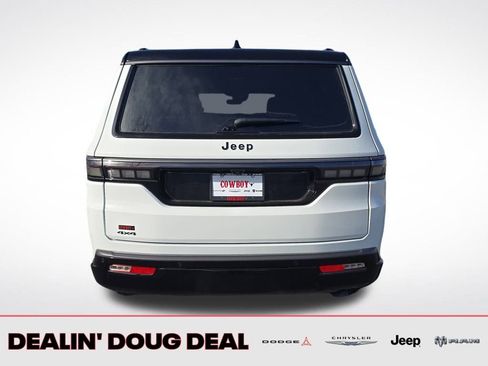 New 2026 Jeep Grand Wagoneer L Summit w/ Premium Group III AWD/4WD image 4